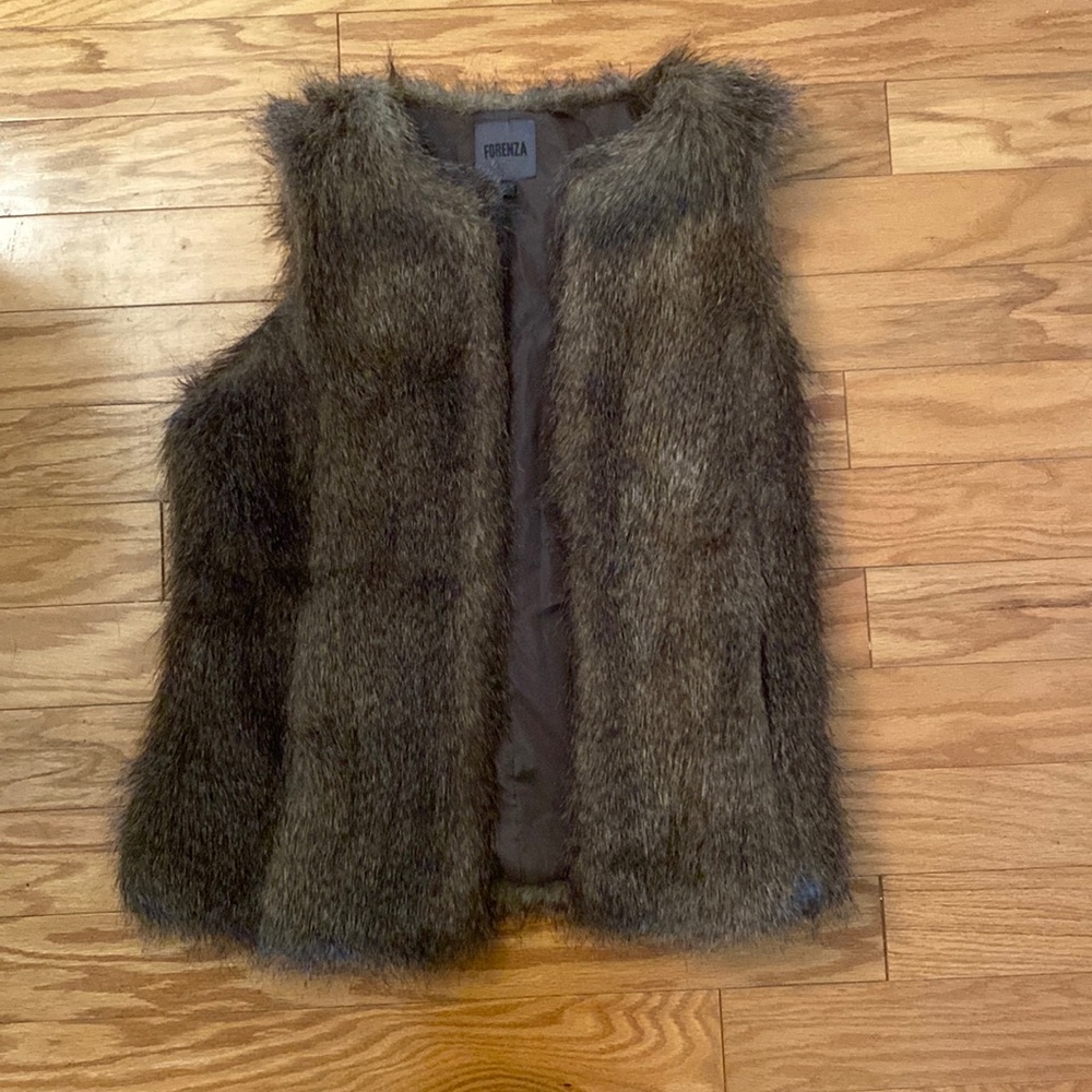 Fur vest